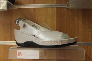 A jó idő beköszöntével üzletünkbe is megérkezett a Scholl és Berkemann tavaszi-nyári kollekció.